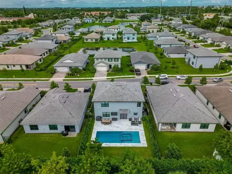 3142 Poinciana Street Lauderdale Lakes FL 33311