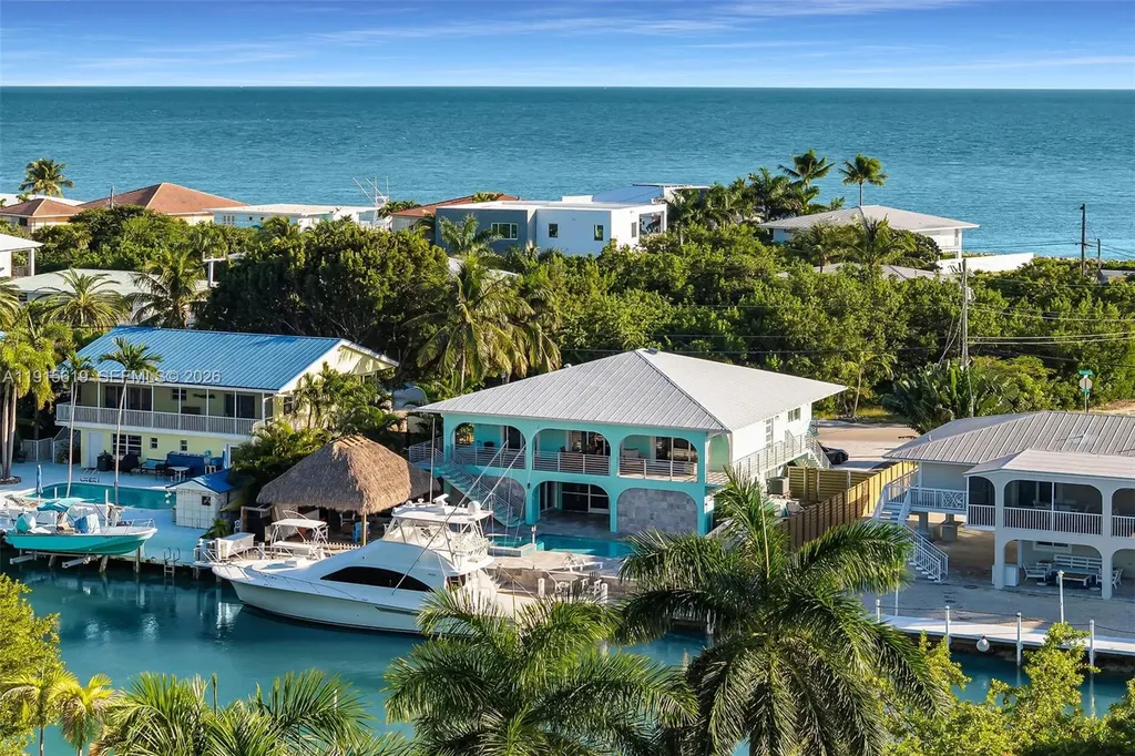 232 W Seaview Drive Duck FL 33050