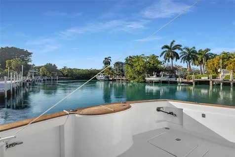 232 W Seaview Drive Duck FL 33050