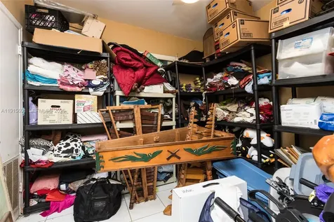 1264 NE 156th Street North Miami Beach FL 33162