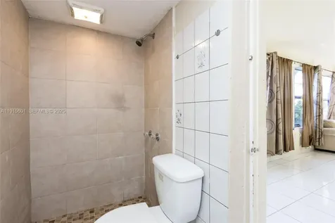 1264 NE 156th Street North Miami Beach FL 33162