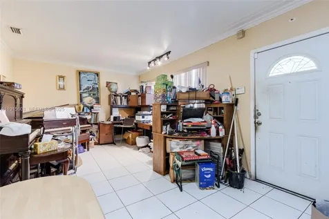 1264 NE 156th Street North Miami Beach FL 33162