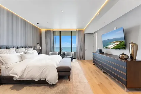 18975 Collins Avenue Sunny Isles Beach FL 33160