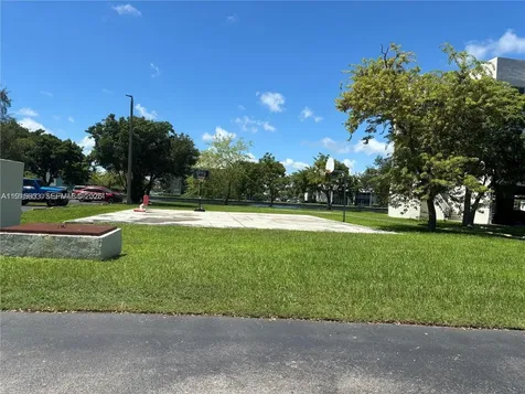 8240 SW 210th Street Cutler Bay FL 33189