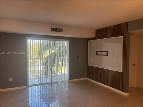 8240 SW 210th Street Cutler Bay FL 33189