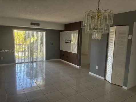 8240 SW 210th Street Cutler Bay FL 33189