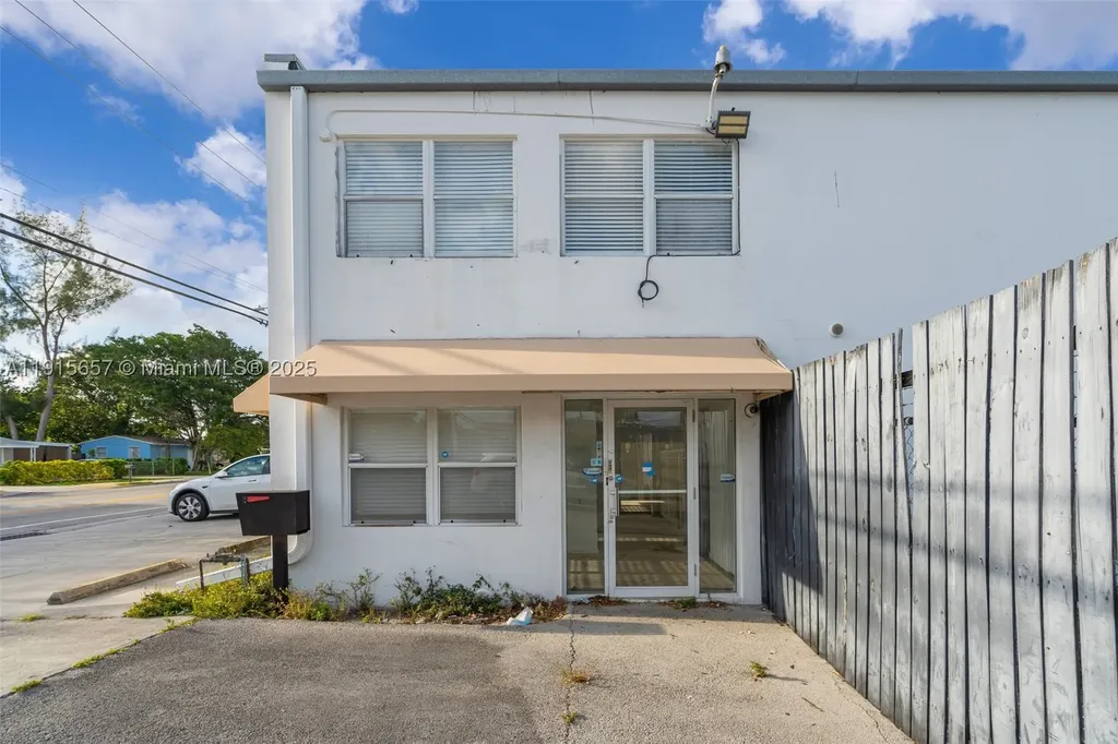 1226 NW 23rd Avenue Fort Lauderdale FL 33311