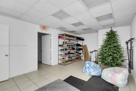 1226 NW 23rd Avenue Fort Lauderdale FL 33311