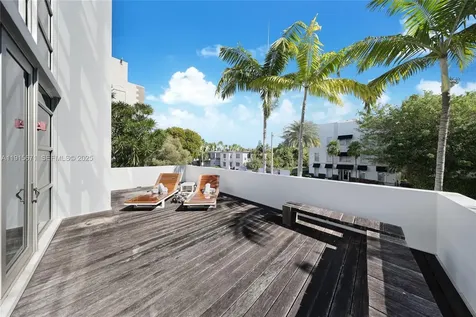 1520 Lenox Avenue Miami Beach FL 33139
