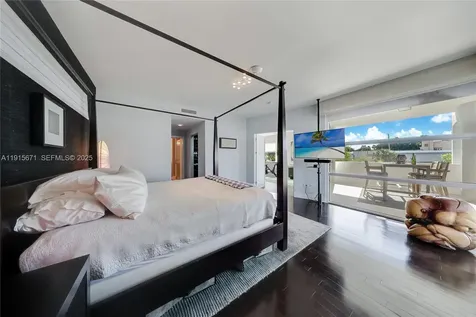 1520 Lenox Avenue Miami Beach FL 33139