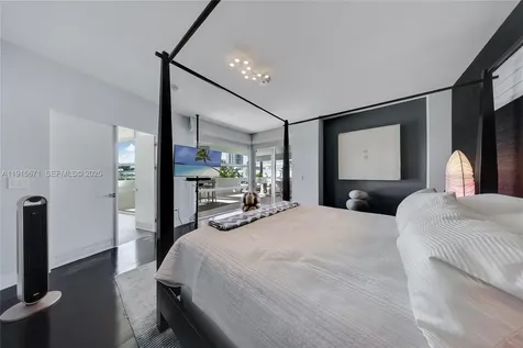 1520 Lenox Avenue Miami Beach FL 33139