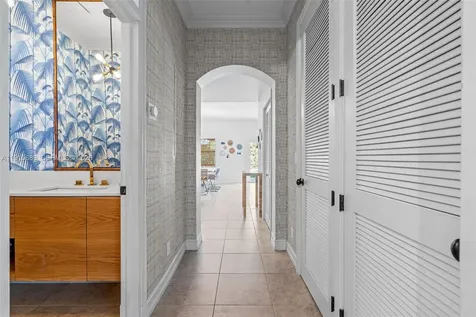 375 Plymouth Road West Palm Beach FL 33405