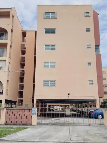 440 E 23rd Street Hialeah FL 33013