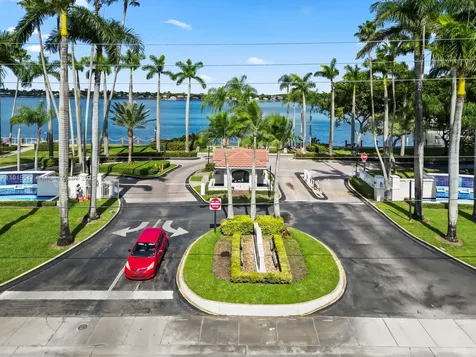 14683 SW 132nd Avenue Miami FL 33186