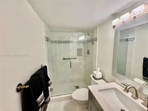 20515 E Country Club Drive Aventura FL 33180