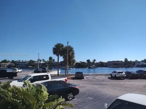 20515 E Country Club Drive Aventura FL 33180