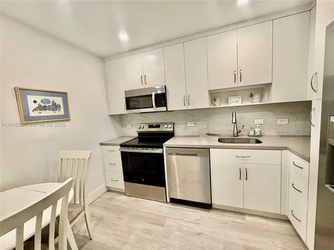 20515 E Country Club Drive Aventura FL 33180