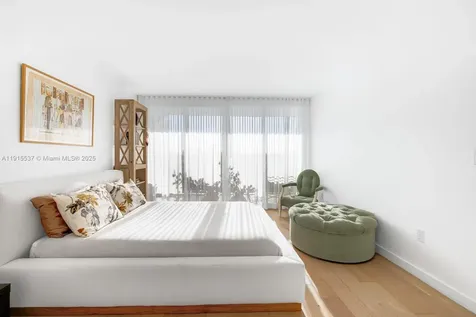 1800 Sunset Harbour Drive Miami Beach FL 33139