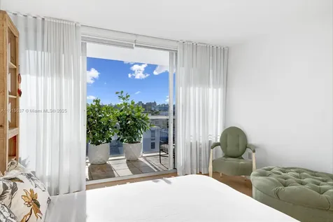 1800 Sunset Harbour Drive Miami Beach FL 33139
