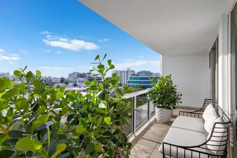 1800 Sunset Harbour Drive Miami Beach FL 33139