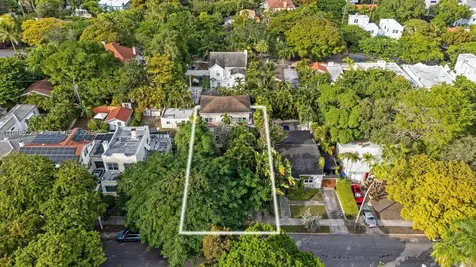 137 NE 46th Street Miami FL 33137