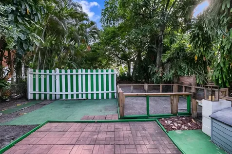 137 NE 46th Street Miami FL 33137