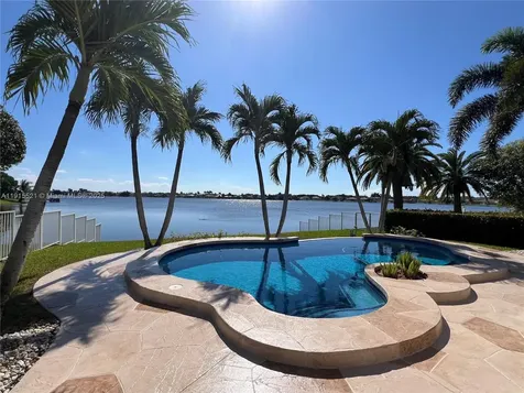 19372 NW 24th Place Pembroke Pines FL 33029