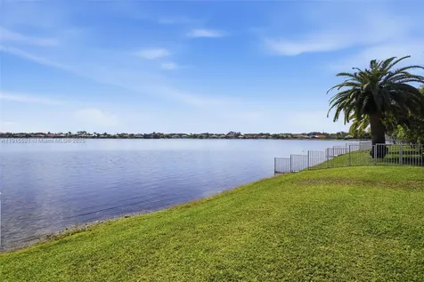 19372 NW 24th Place Pembroke Pines FL 33029