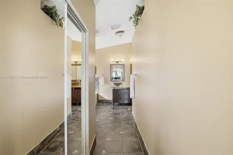 19372 NW 24th Place Pembroke Pines FL 33029
