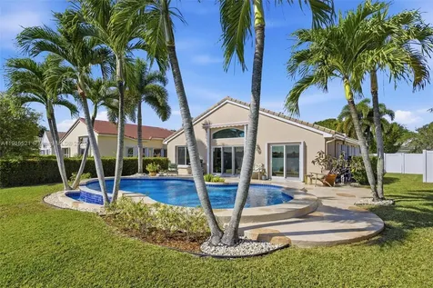 19372 NW 24th Place Pembroke Pines FL 33029