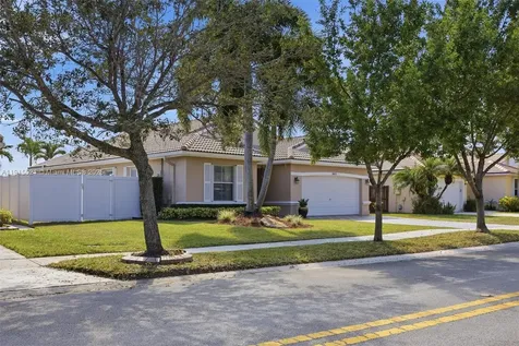 19372 NW 24th Place Pembroke Pines FL 33029