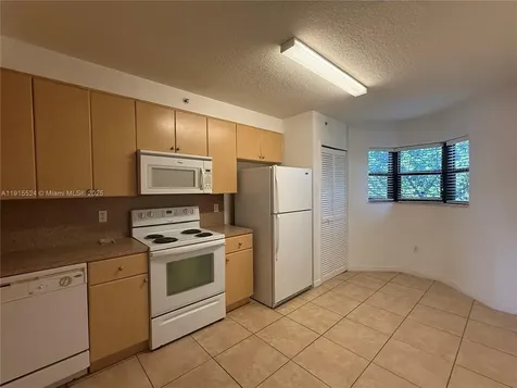 22901 SW 88th Place Cutler Bay FL 33190