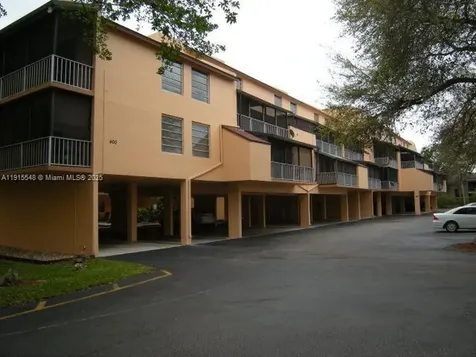 400 Commodore Drive Plantation FL 33325