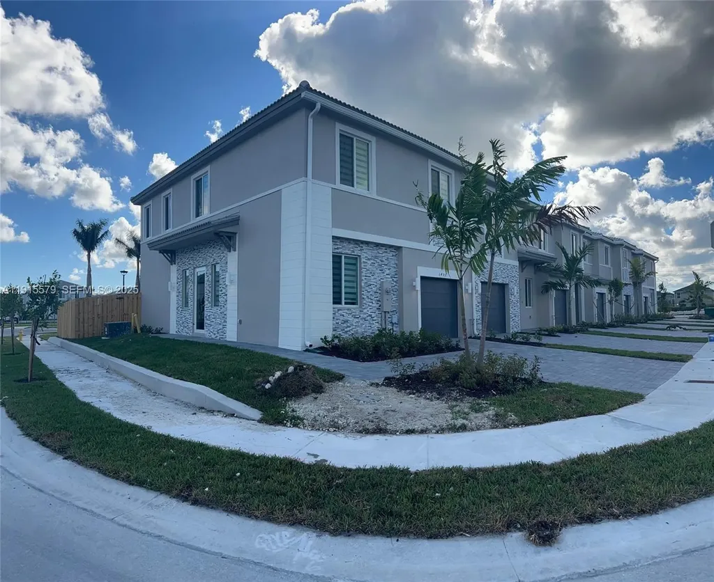 1455 SE 6th Terrace Homestead FL 33034