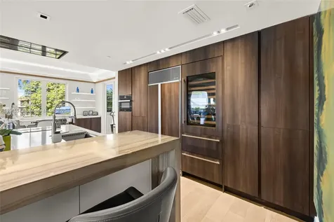 4924 Fisher Island Drive Miami Beach FL 33109