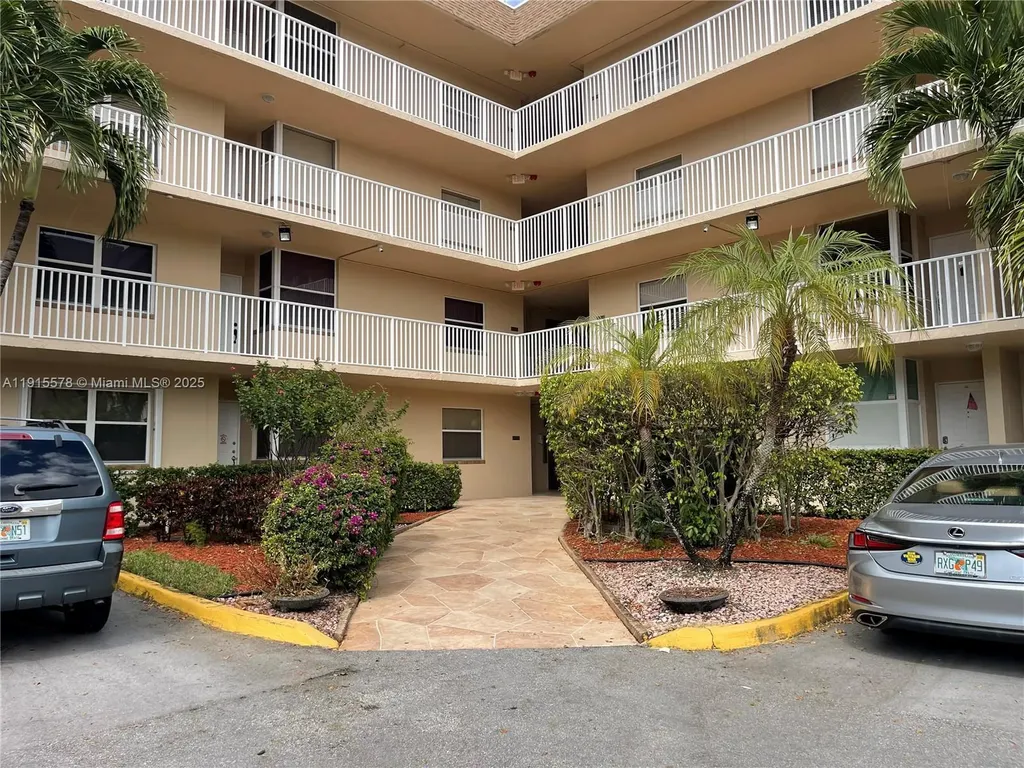 10369 NW 24th Place Sunrise FL 33322