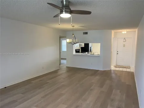 10369 NW 24th Place Sunrise FL 33322