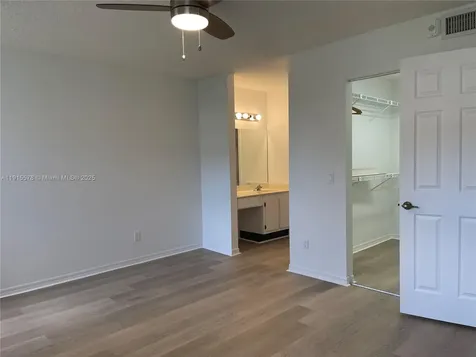 10369 NW 24th Place Sunrise FL 33322