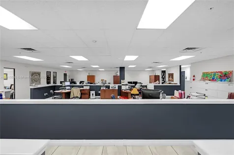 3353 NW 74th Avenue Miami FL 33122