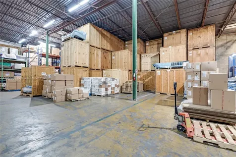 3353 NW 74th Avenue Miami FL 33122