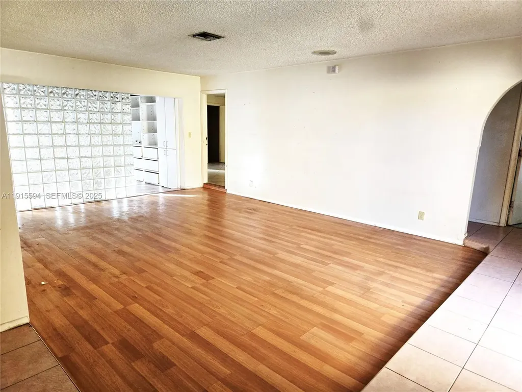 4260 NW 107th Avenue Coral Springs FL 33065