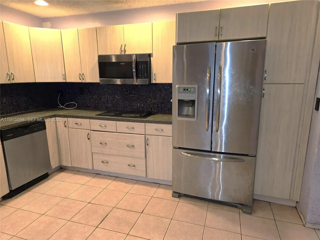 4260 NW 107th Avenue Coral Springs FL 33065