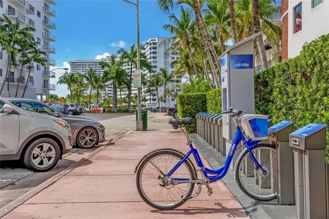 1450 Lincoln Road Miami Beach FL 33139