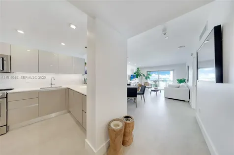 1450 Lincoln Road Miami Beach FL 33139
