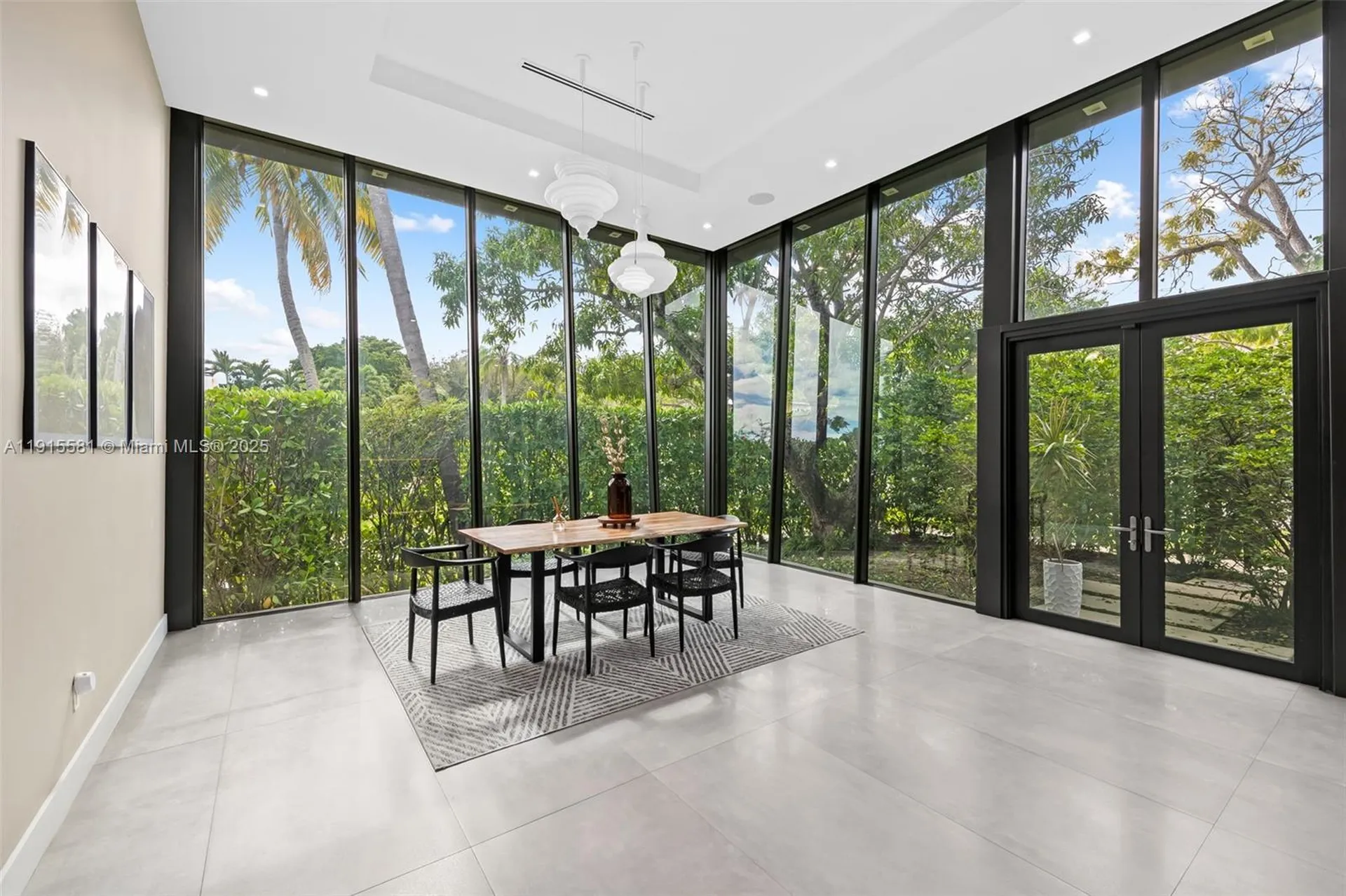 624 N Victoria Park Road Fort Lauderdale FL 33304