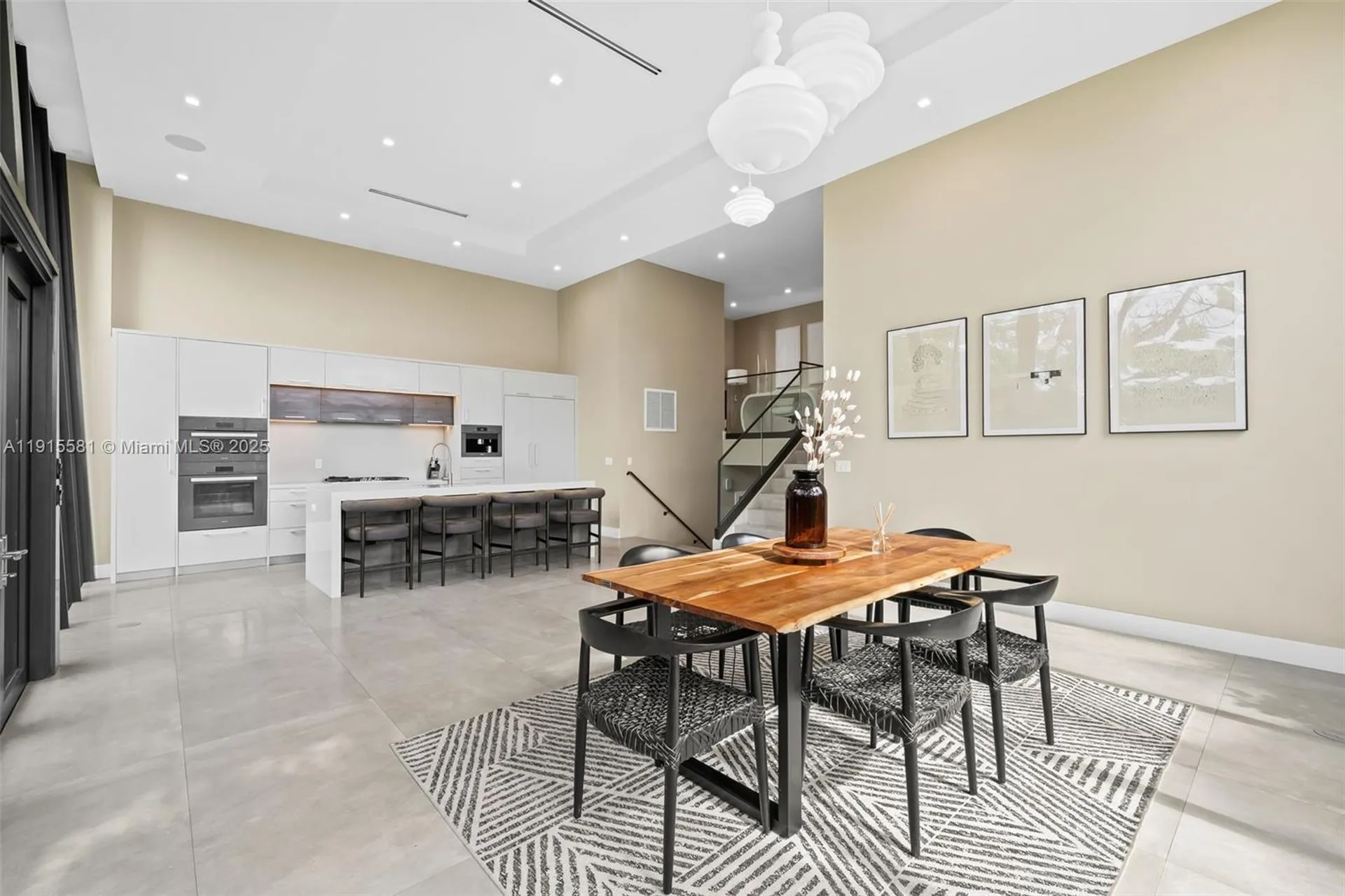 624 N Victoria Park Road Fort Lauderdale FL 33304