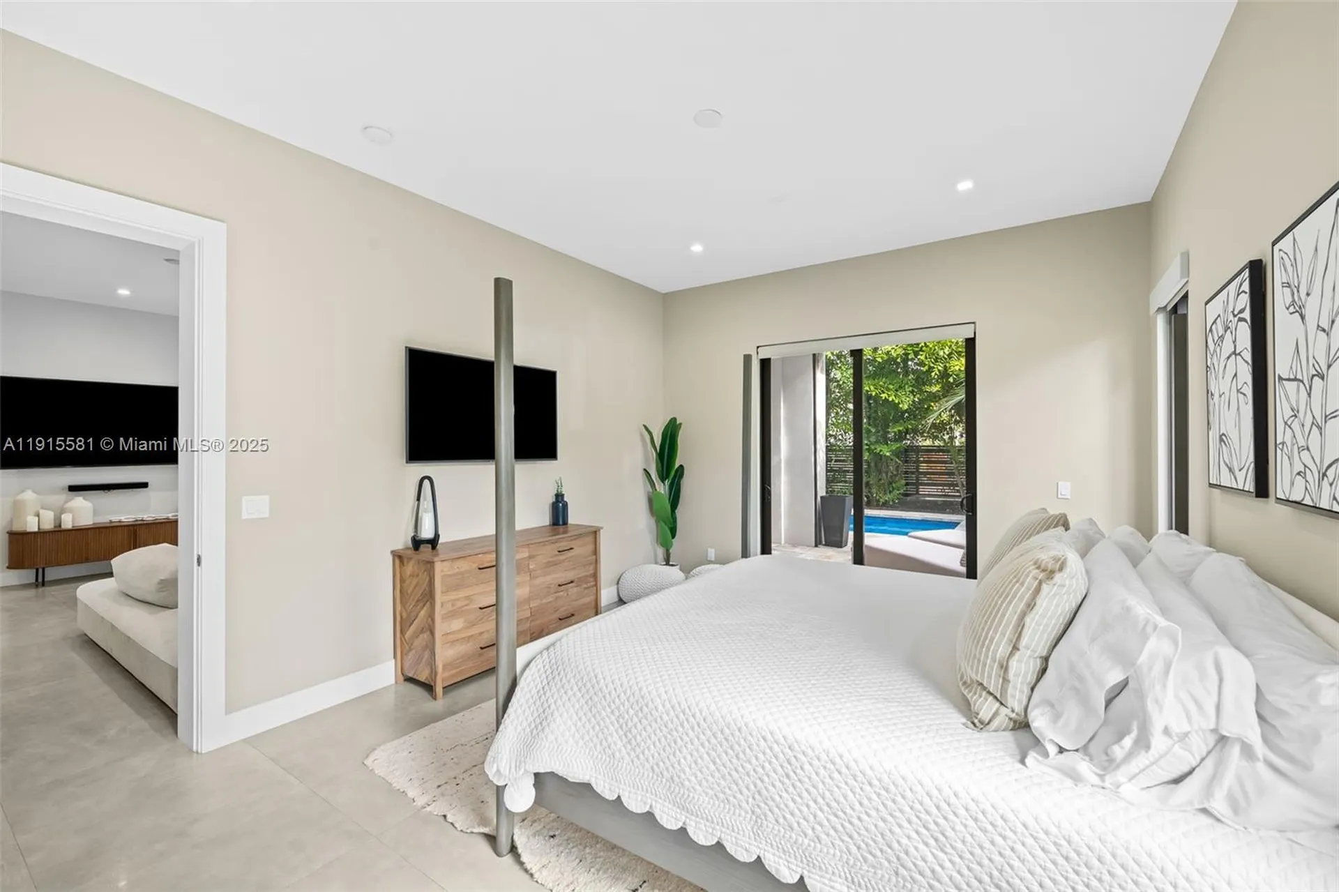 624 N Victoria Park Road Fort Lauderdale FL 33304