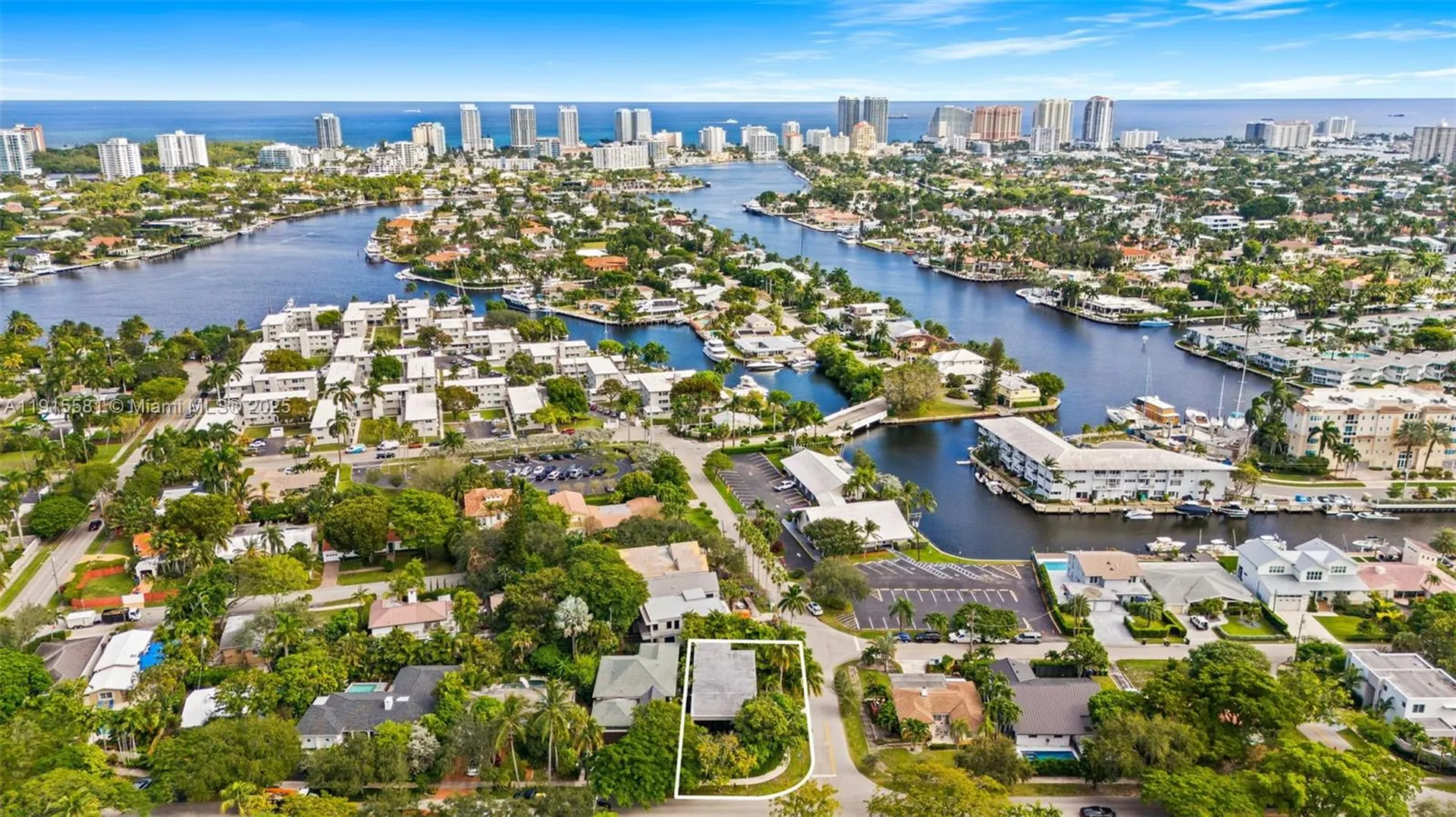 624 N Victoria Park Road Fort Lauderdale FL 33304