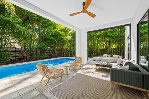 624 N Victoria Park Road Fort Lauderdale FL 33304