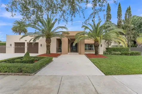 7261 W Troon Circle Miami Lakes FL 33014